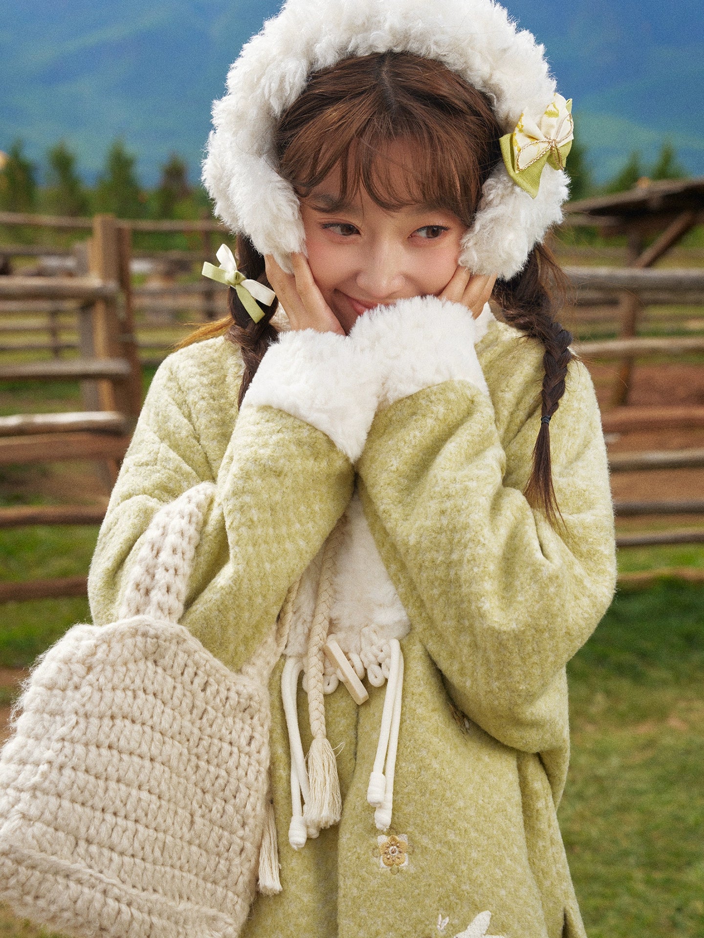 More than thirteen [Muyun] plush jacket embroidered pants warm national style set modern HanFuDreams