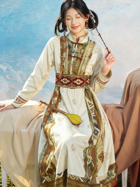 More than thirteen [Linglu] bird pattern printed dress ethnic style set modern HanFuDreams