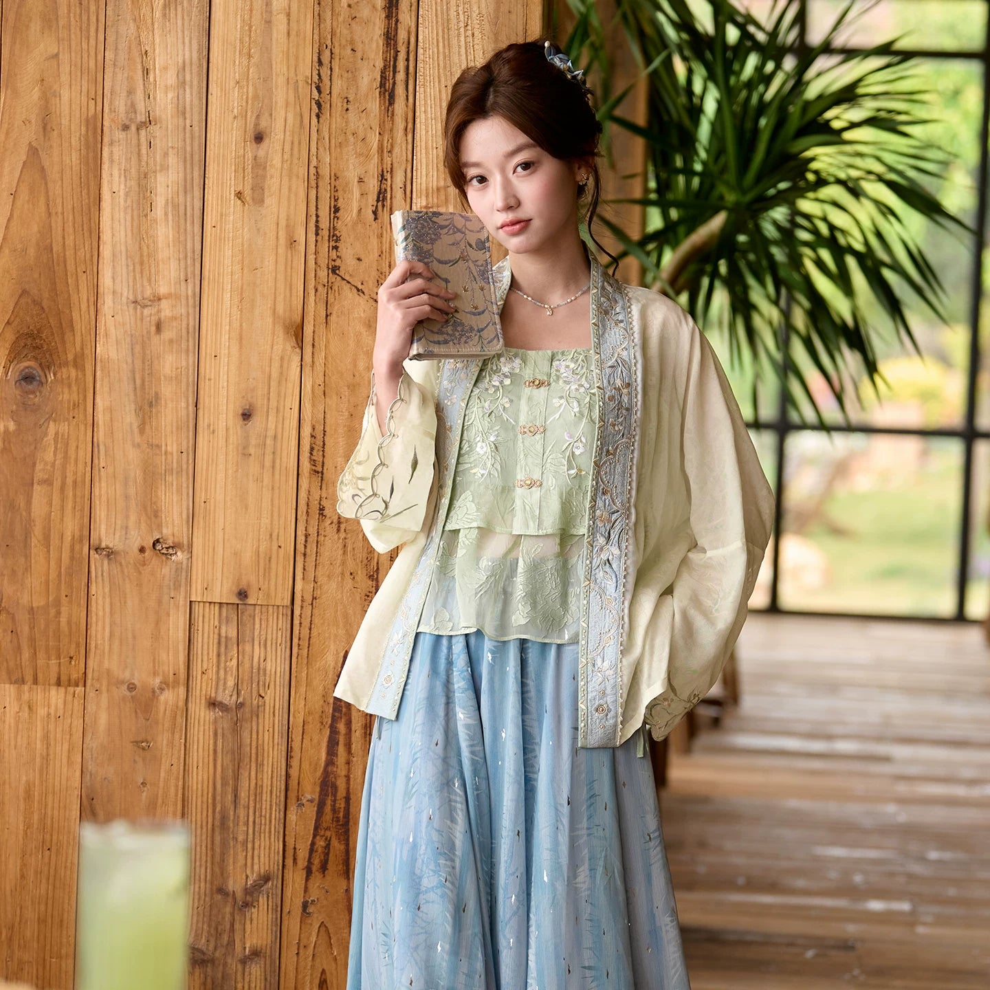 (Pre-Order)Clear Light - Embroidered Tencel Pojian Duijin & Poqun Set modern Shisanyu 3-Piece Set XS
