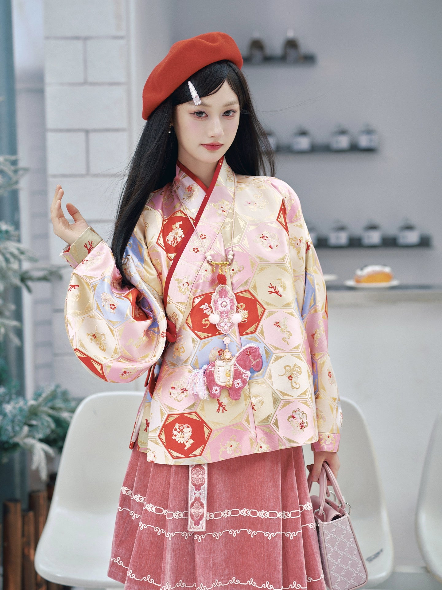 More than thirteen [embroidered cloud beads] velvet brocade collar jacket embroidered short horse skirt