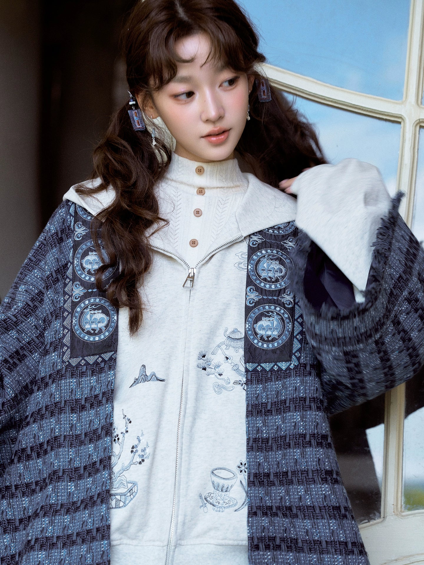 More than thirteen [indigo beads] Xiaoxiangfeng jacket embroidered denim cardigan modern HanFuDreams