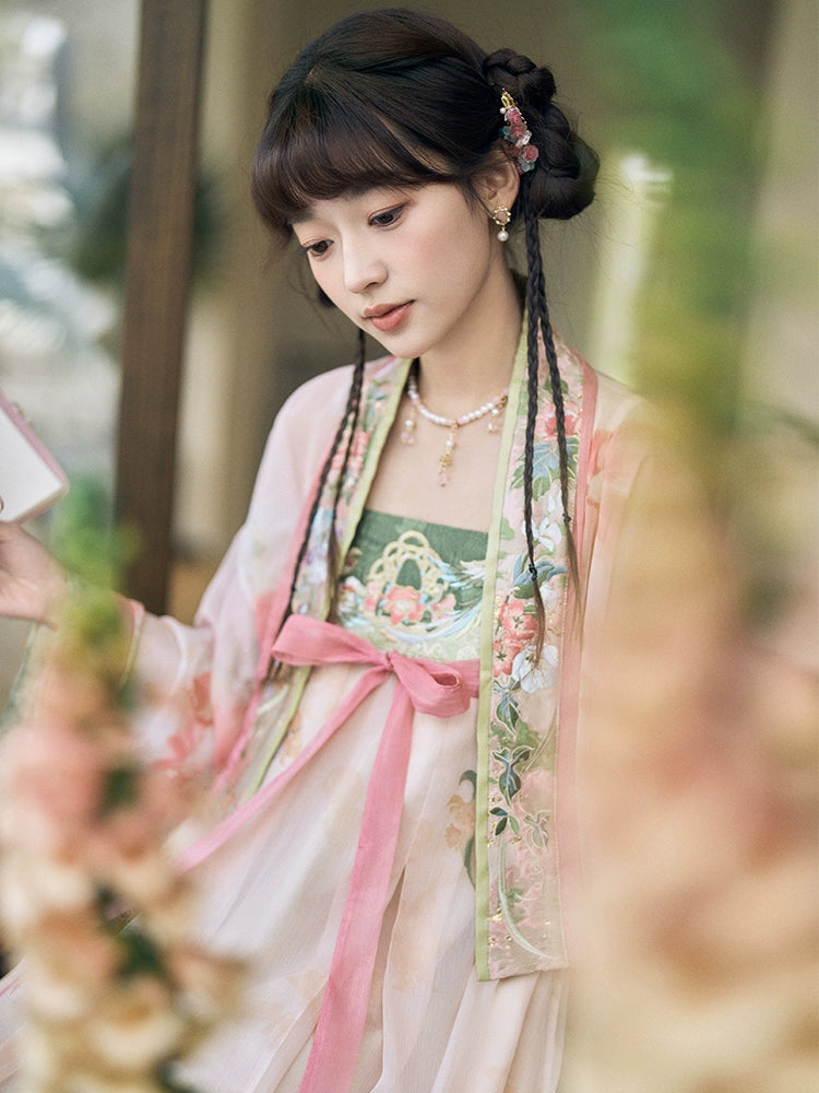More than Thirteen “Hualinxia” Embroidered Hanfu Set (Cardigan & Suspender Skirt) han HanFuDreams