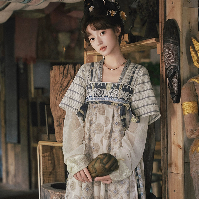 More than thirteen [sweet rain] printed chest-length suspender broken skirt Tang Hanfu tang HanFuDreams three-piece set S