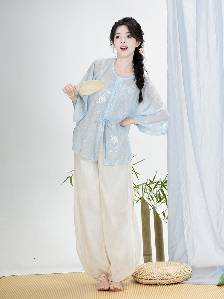 Modern Hanfu Summer Set — Cami Top, Cropped Shirt & Lantern Pants han Chixia