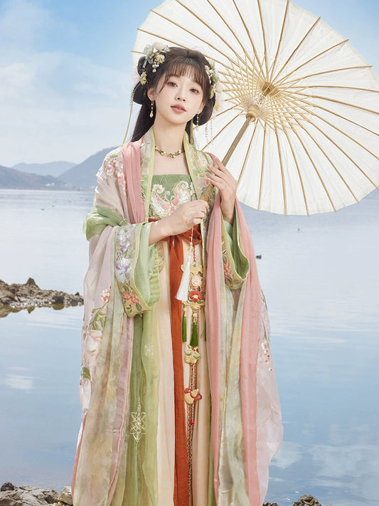 More than thirteen [close to midsummer] Heavy industry embroidered chest-length skirt Hanfu han HanFuDreams