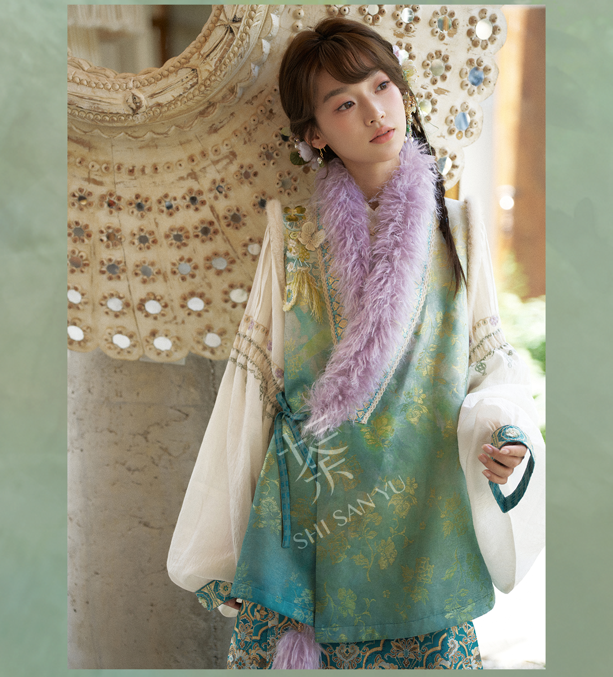 More than thirteen [Empty Mountain Evening Photo] Weaving Gold Bijia Horse Face Skirt Ming ming HanFuDreams