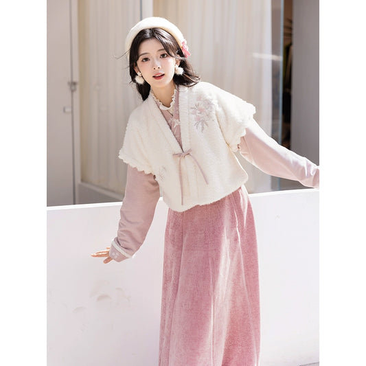 Chi Xia [Suisui Hehuan] velvet Tang Yuezi short jacket six broken skirt tang HanFuDreams Suisuihehuan three-piece set S