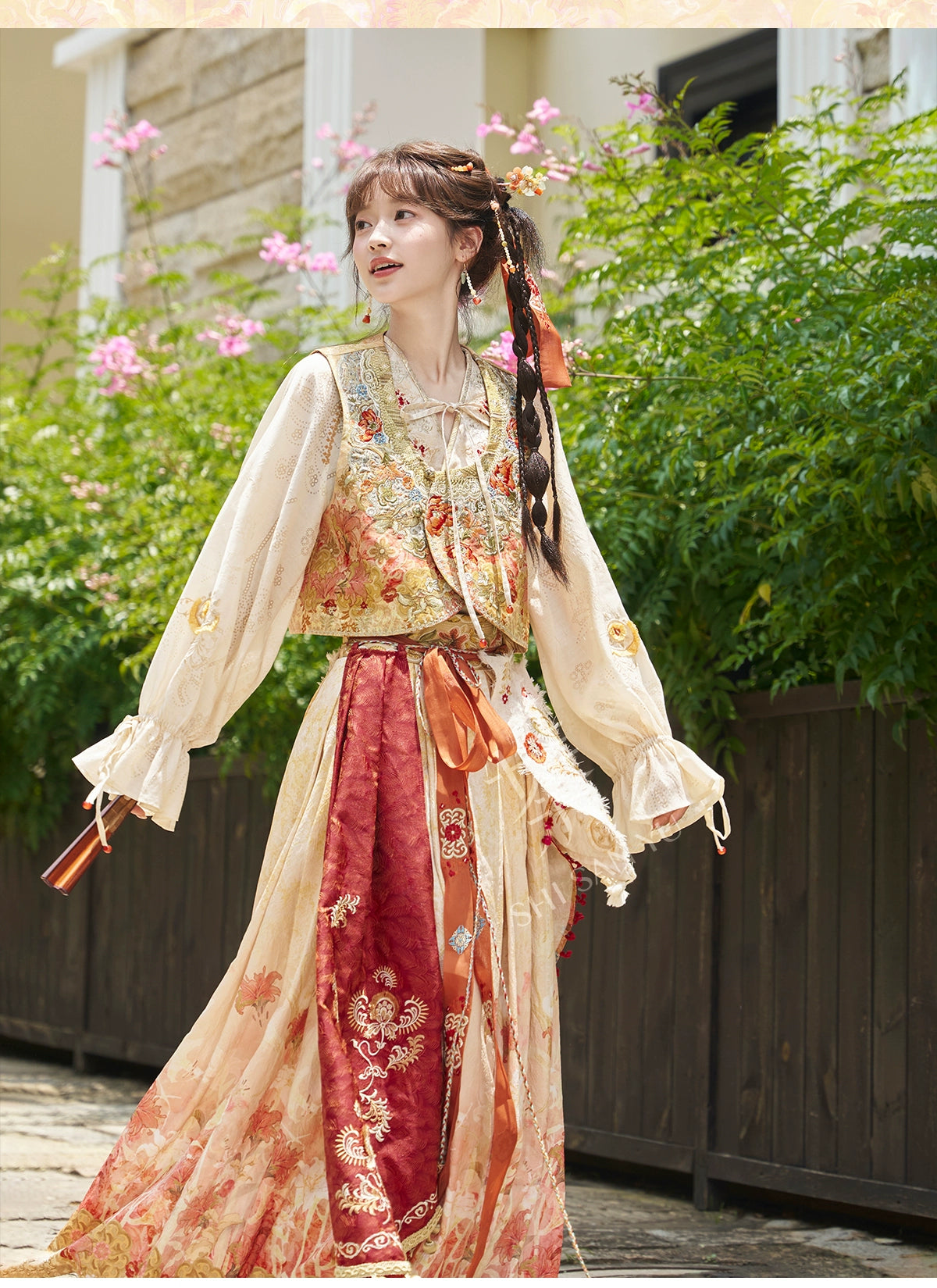 More than thirteen [Manye Zhiqiu] vest three-dimensional embroidery shirt pleated skirt modern HanFuDreams