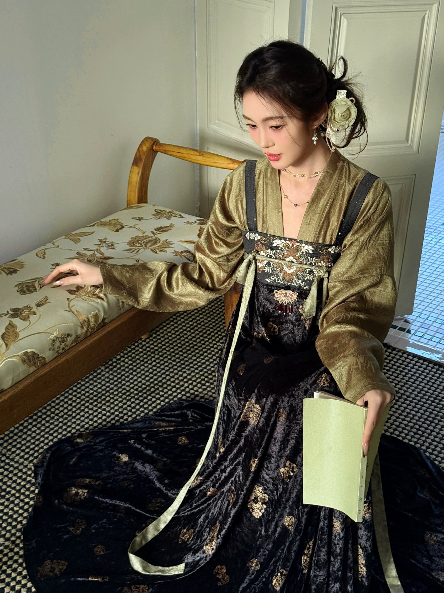 More than thirteen [Yaoshan Bell] plush jacket, velvet sundress, jacquard cardigan modern HanFuDreams