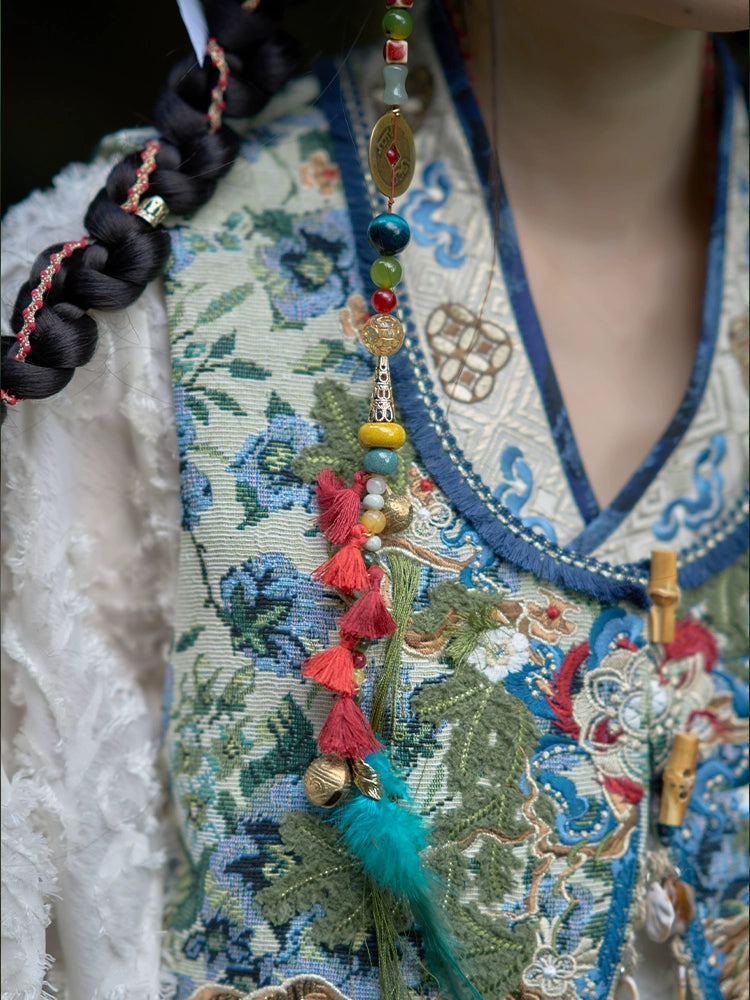 More Than Thirteen [Snake Marsh Ghost City] horse dress ming HanFuDreams