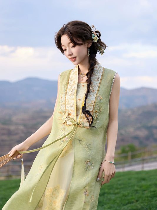 More than thirteen [Inkless Art] Modern Hanfu Sleeveless Dress 3-Piece Set