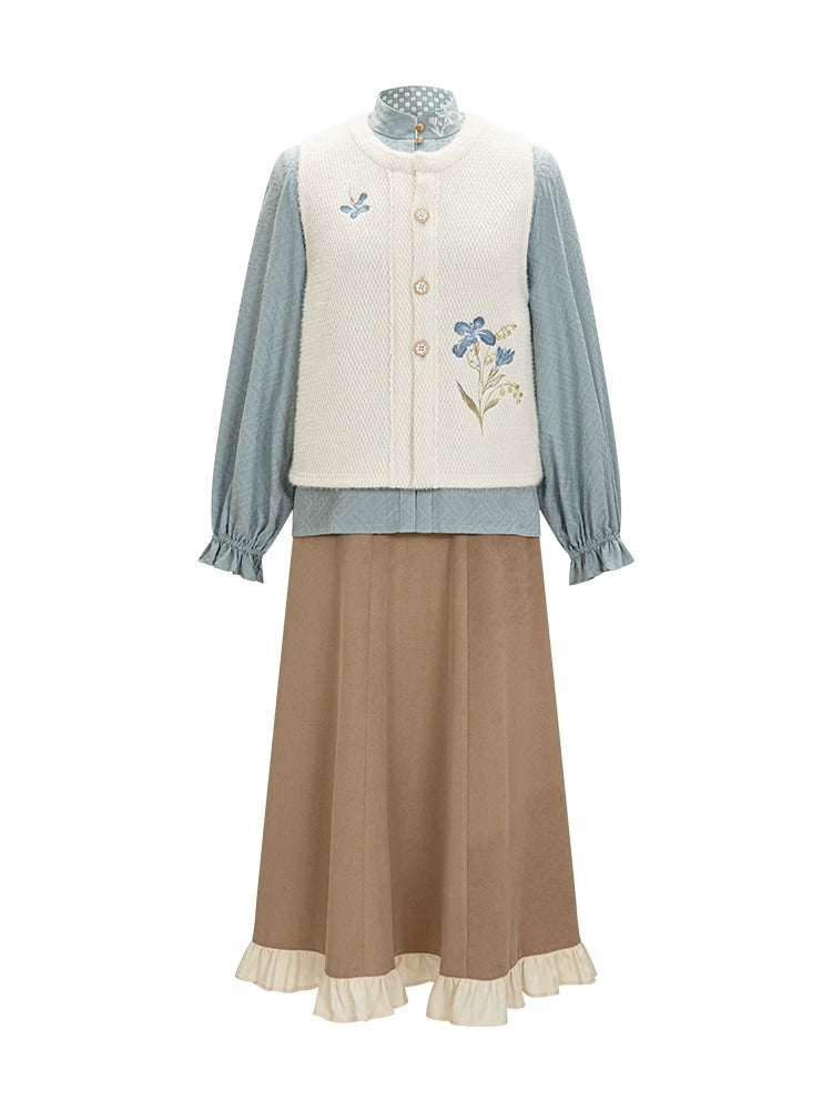 Chi Xia [Blue Kite Forest] A man with a stand-up collar shirt and a broken skirt modern HanFuDreams