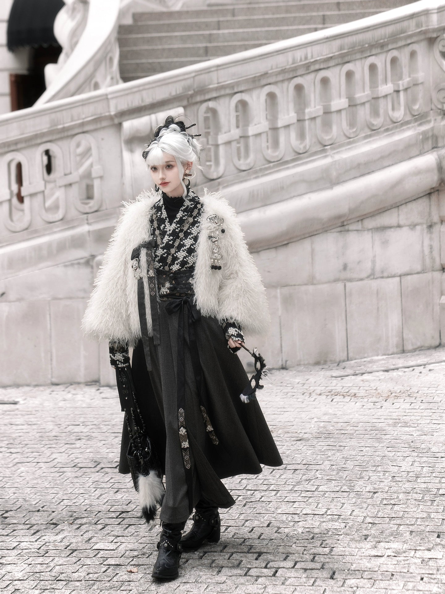 More than thirteen [Disney, Kuila - Black and White Witch] autumn and winter coats modern HanFuDreams