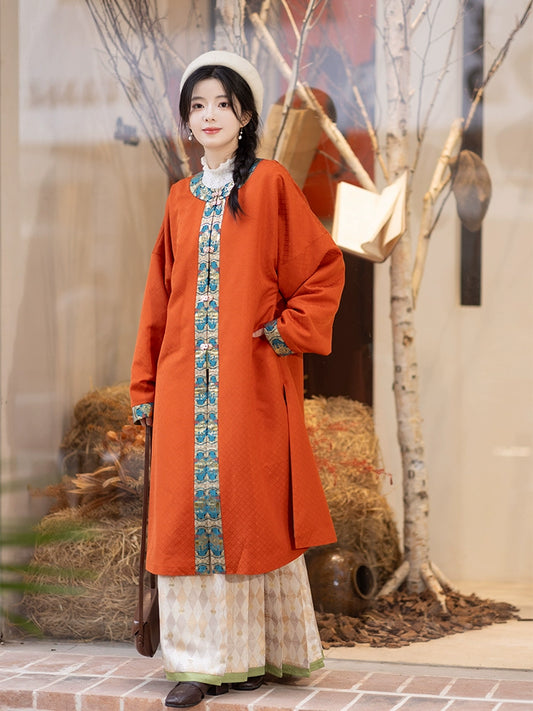 Chi Xia [Red Jade] Ming-made Wanli placket long jacket horse dress