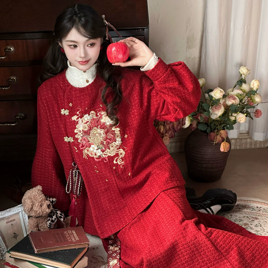 More than thirteen [Ta Meng] red embroidered crew neck top and lower skirt modern HanFuDreams two-piece set S
