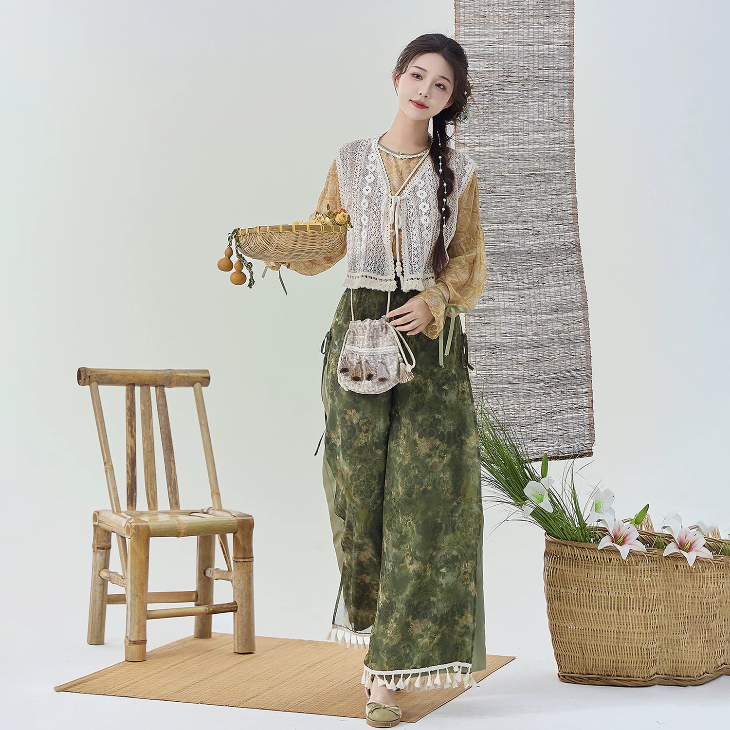 Flower Fairy Story [Qing Yunjin] Crew Neck Vest Improved Song Pants Wide Leg Pants song HanFuDreams yellow improved round neck + green improved Song pants + vest (buy a free bag today) S