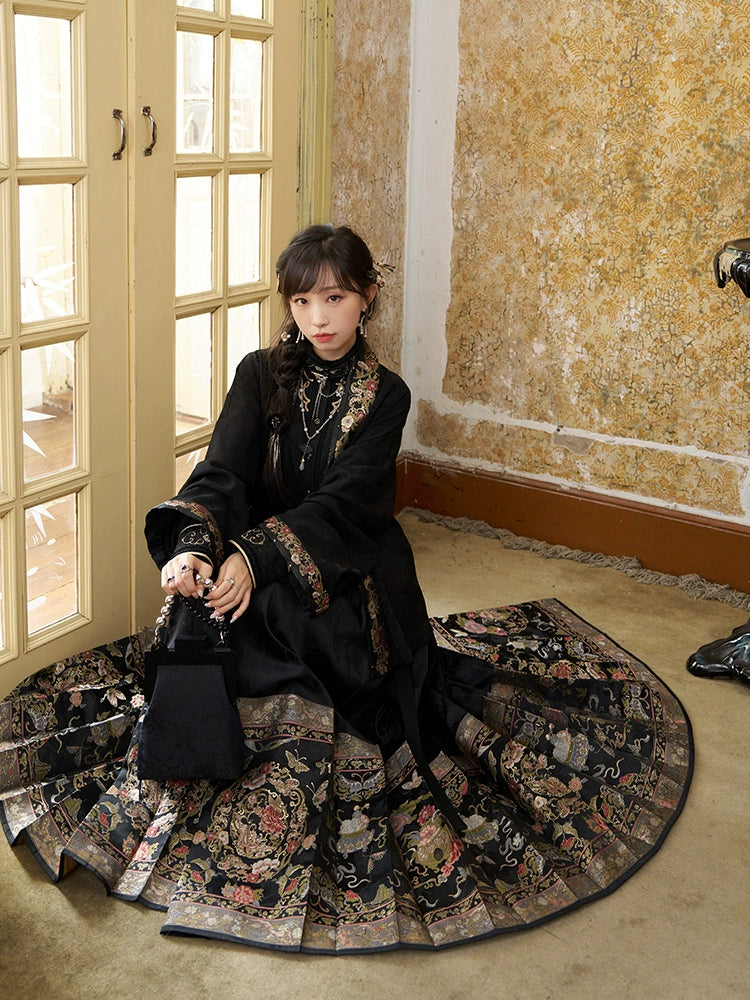 More than thirteen [years old dream] style black gold cardigan horse face skirt Ming ming HanFuDreams