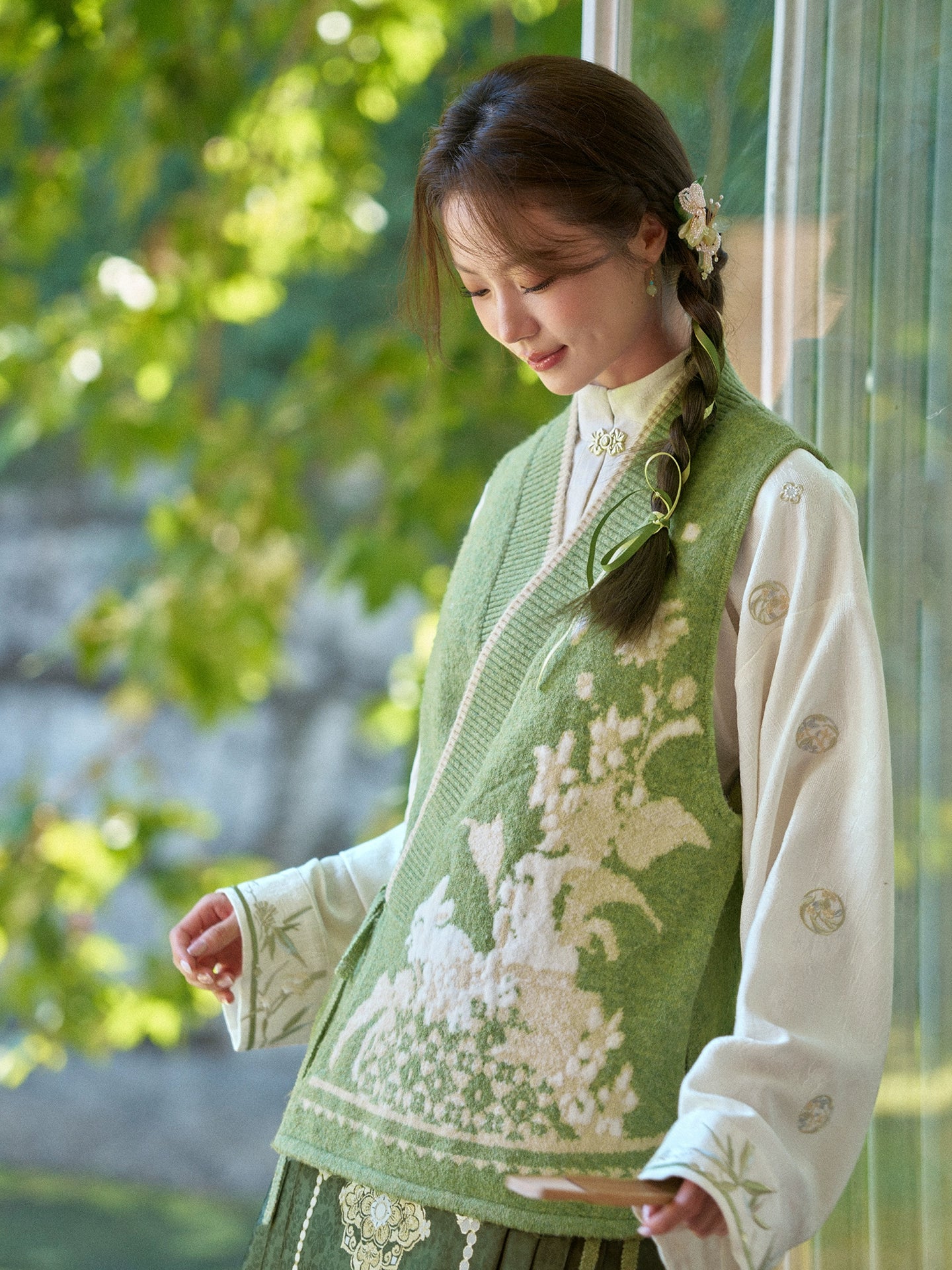 More than thirteen [Huai Rabbit] jacquard short-sleeved knitted sweater green vest top modern HanFuDreams